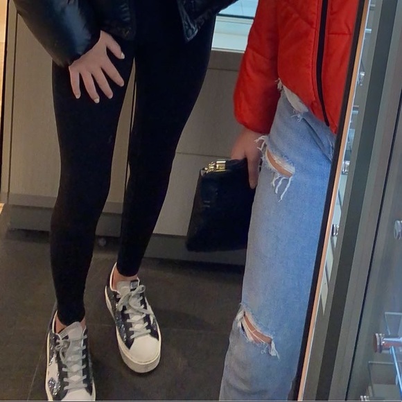 RARE golden gooses - Picture 4 of 5